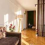 Crown Apartamento