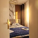 Apartamento Crown *