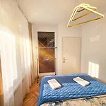 Apartamento Crown